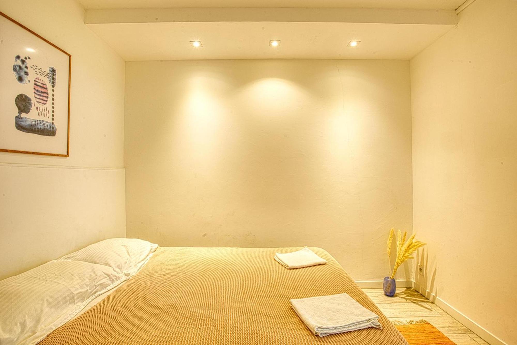 Loft Marina Direct Plage Apartman Villeneuve-Loubet Kültér fotó
