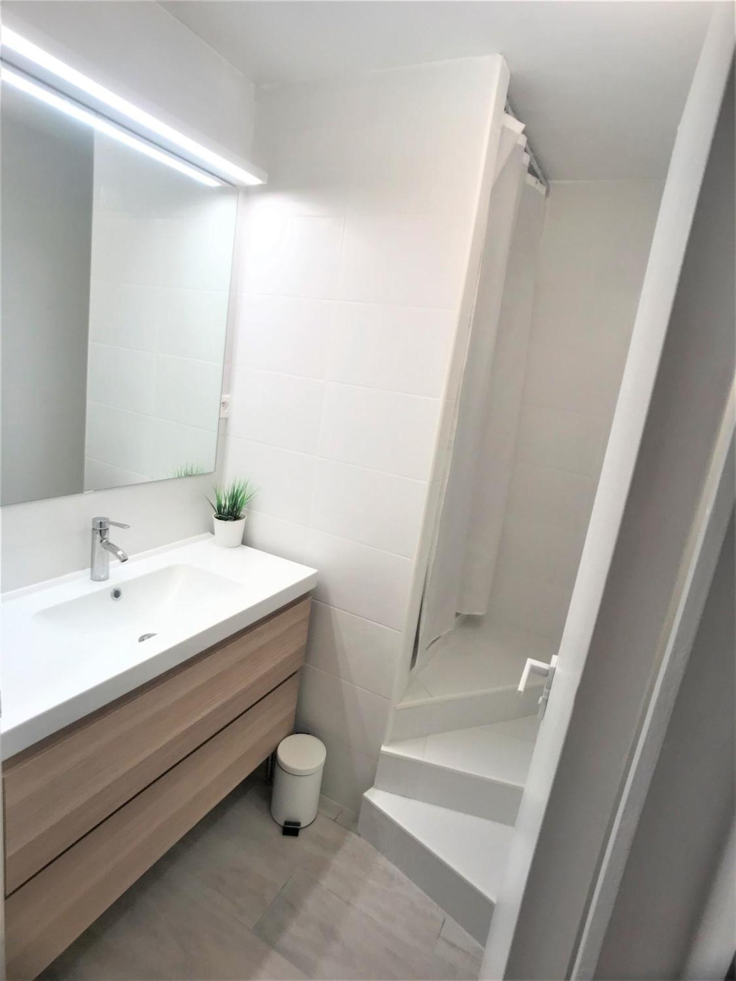 Loft Marina Direct Plage Apartman Villeneuve-Loubet Kültér fotó